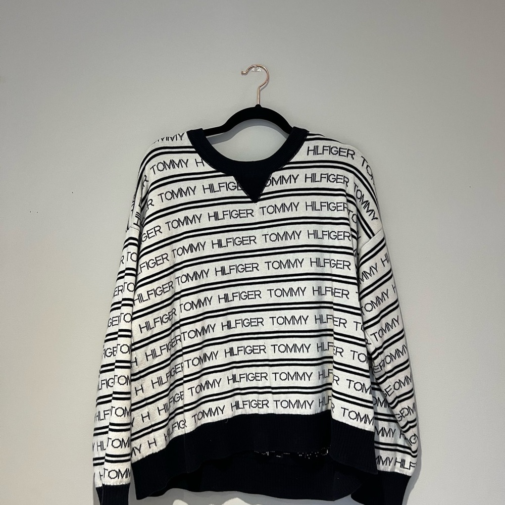 Tommy hilfiger sweater
